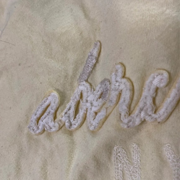 Abercrombie long sleeve - Picture 3 of 3